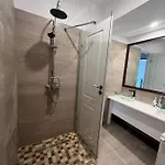 شقة Conta